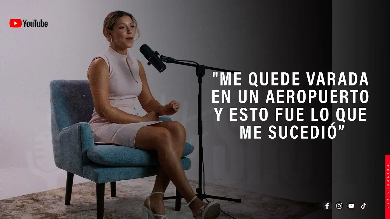 Esther Barranco contando una historia frente a cámara